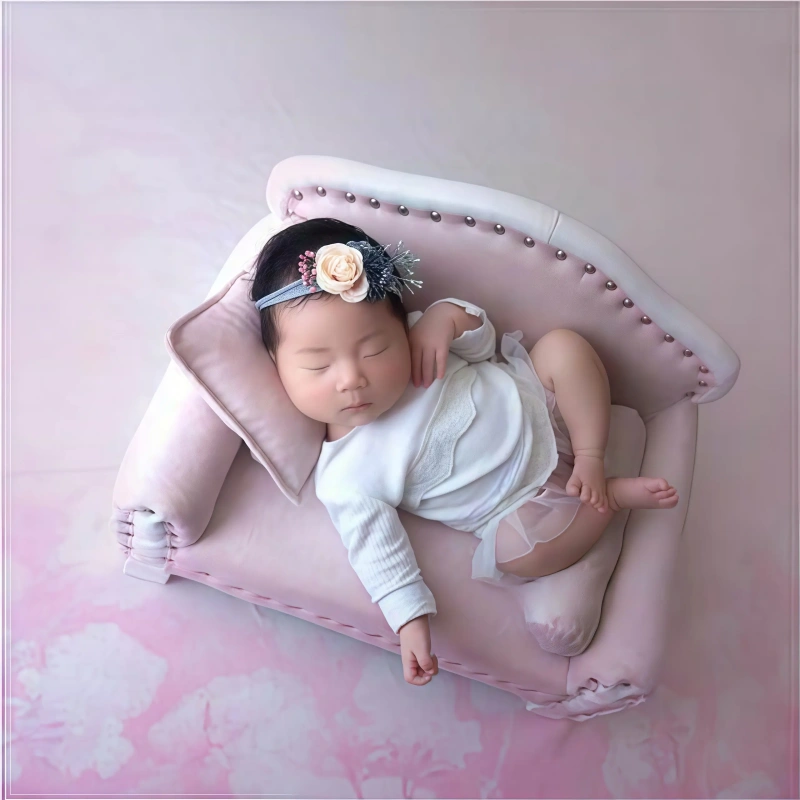 Vintage Posing Sofa - Newborn Photography Props - Image 2